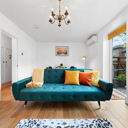 Clapham Serenity Garden Retreat With Free Parking Лондон Екстериор снимка