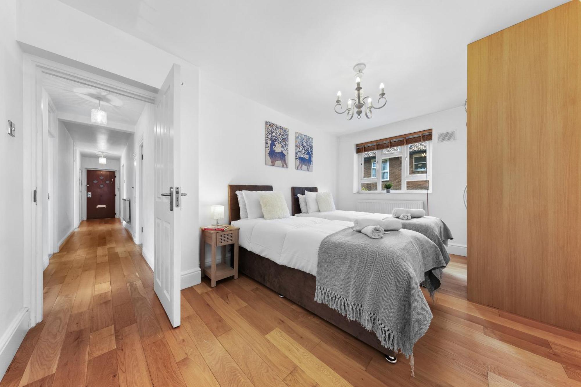Clapham Serenity Garden Retreat With Free Parking Лондон Екстериор снимка
